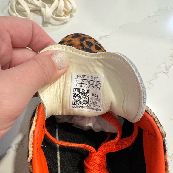 Adidas Samba | Preloved Red Leopard | Size 7 - Picture 6 of 6